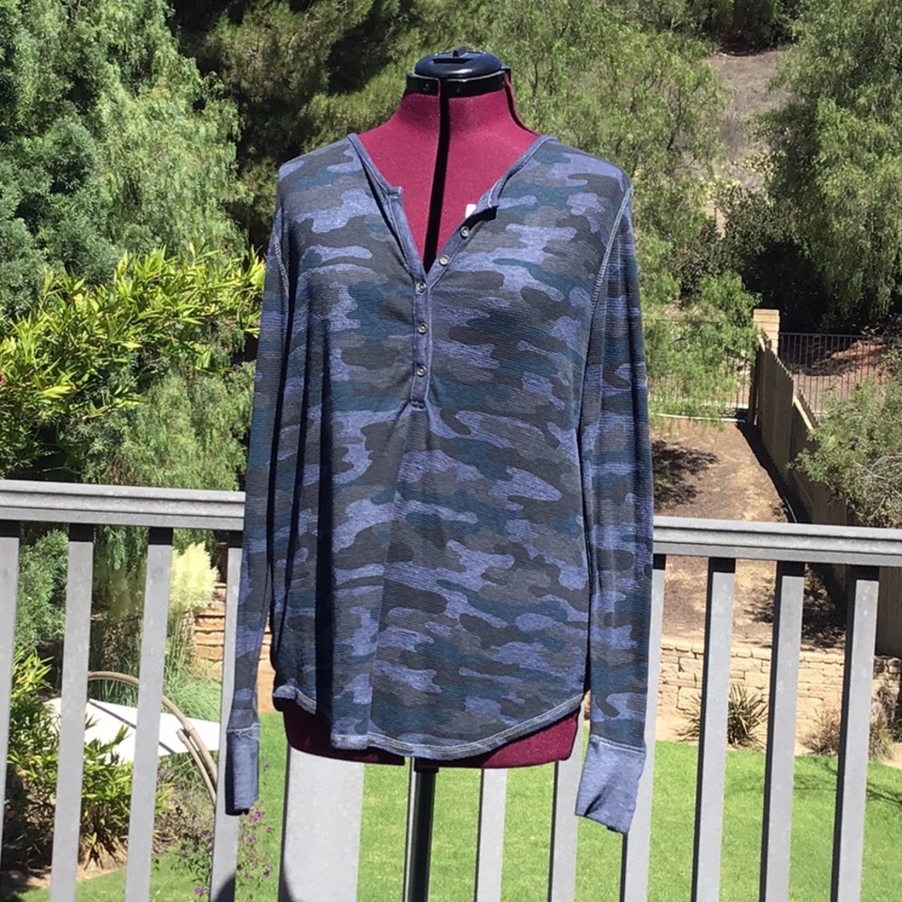 Lucky Brand - XL - Navy Camo Henley